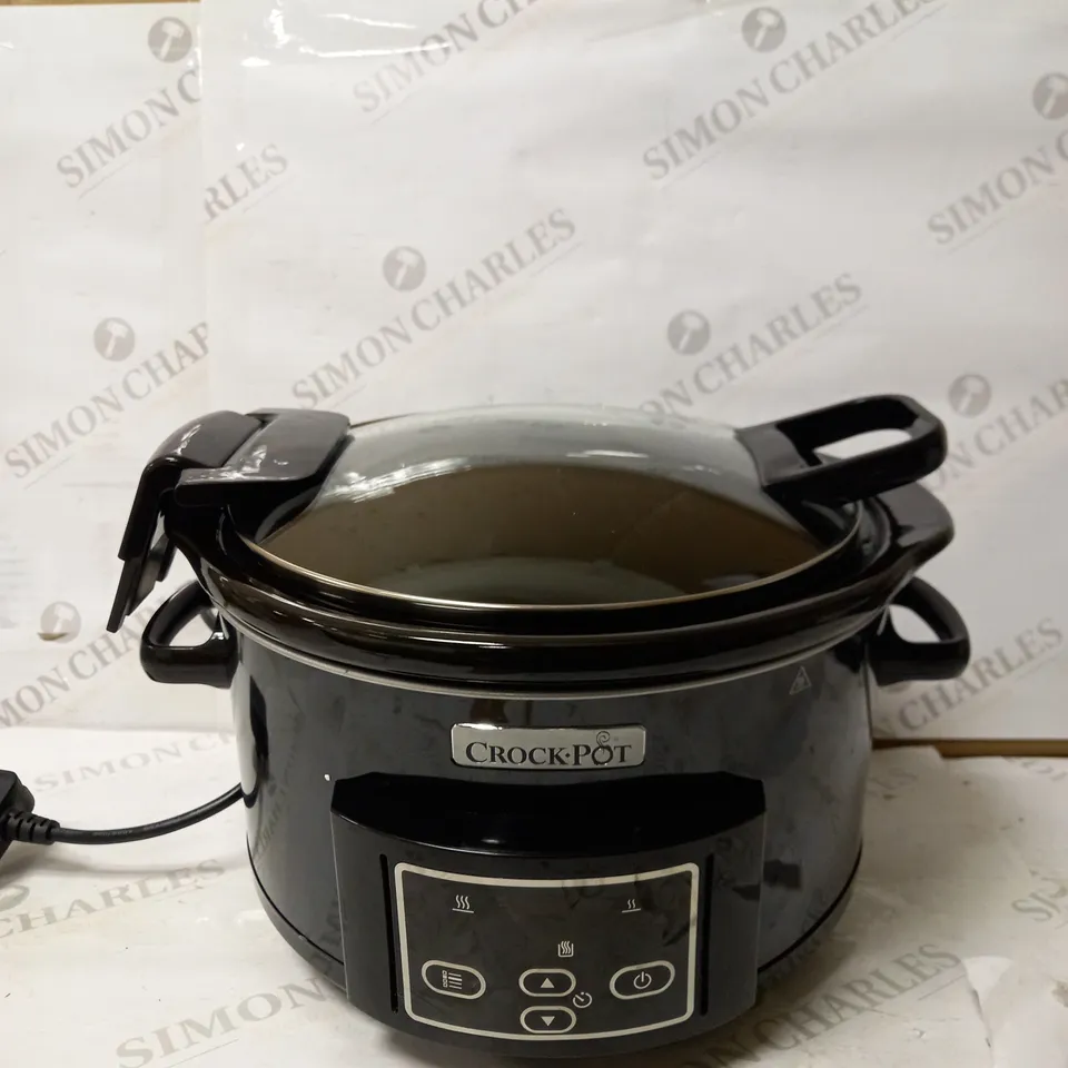 CROCK POT SLOW COOKER 