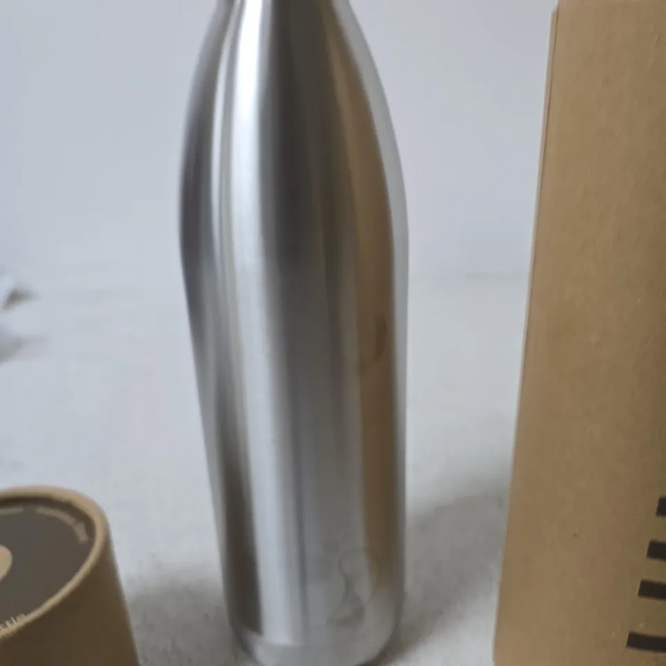 CHILLY'S ORIGINAL EDITION STAINLESS STEEL 750ML REUSABLE BOTTLE – SILVER