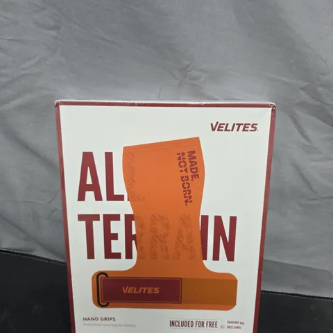 VELITES HAND GRIPS FOR ATHLETES – BOXED (INCLUDES TRANSPORT BAG & WRIST BANDS)