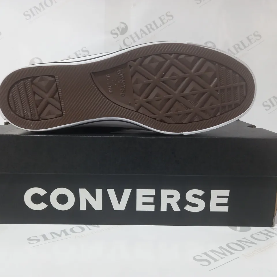 BOXED PAIR OF CONVERSE ALL STAR HI SHOES IN BLACK UK SIZE 7