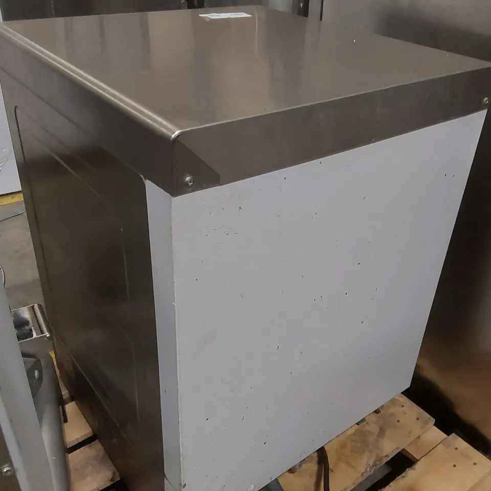 KROMO DW009M COMMERCIAL CABINET DISHWASHER