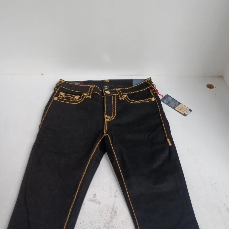 TRUE RELIGION JENNIE CURVY SKINNY JEANS – WOMEN'S W30