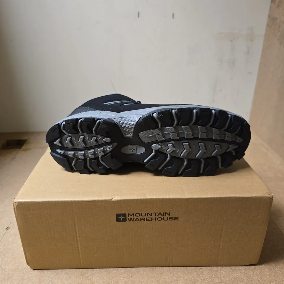 MOUNTAIN WAREHOUSE MCLEOD WIDE FIT OUTDOOR WALKING BOOTS – UK 11