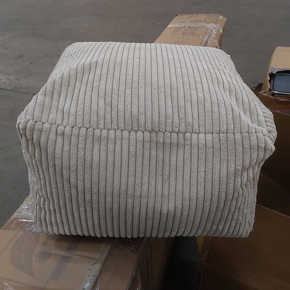 BOXED BERNHARD 40cm SQUARE POUFFE OTTOMAN 