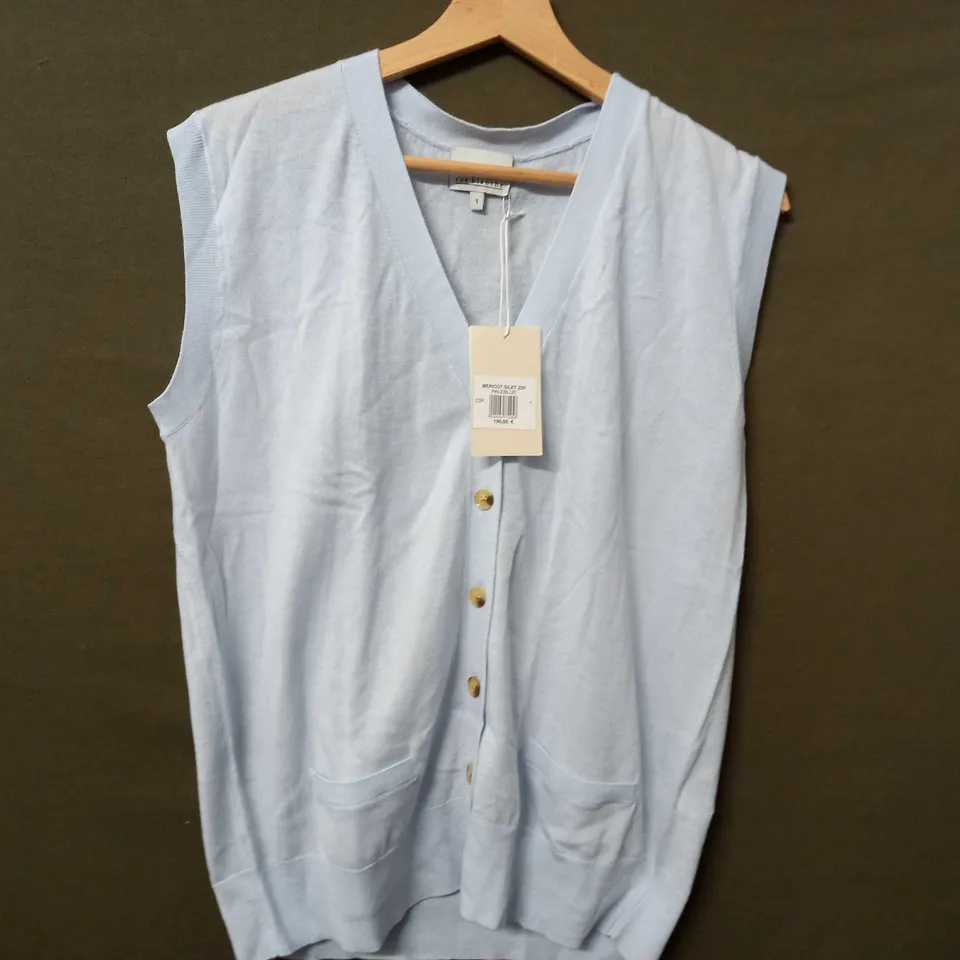 RUE BLANCHE MERICOT GILET IN PALE BLUE - SIZE 1