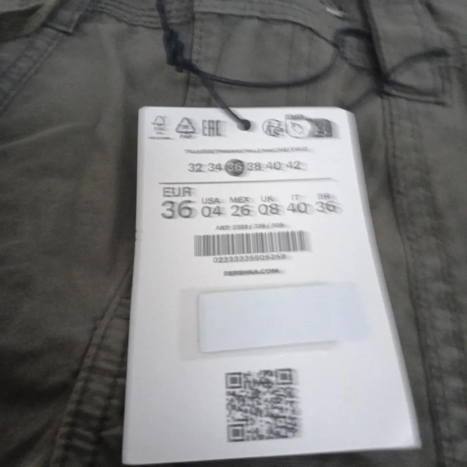  BERSHKA WOMEN'S OLIVE CARGO TROUSERS - EUR 36