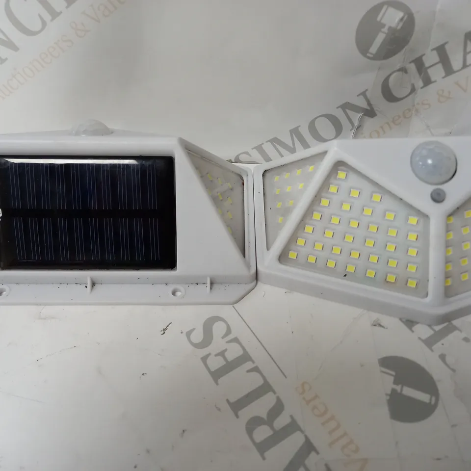 BUILDCRAFT SET OF 2 400 LUMENS SOLAR SECURITY LIGHTS