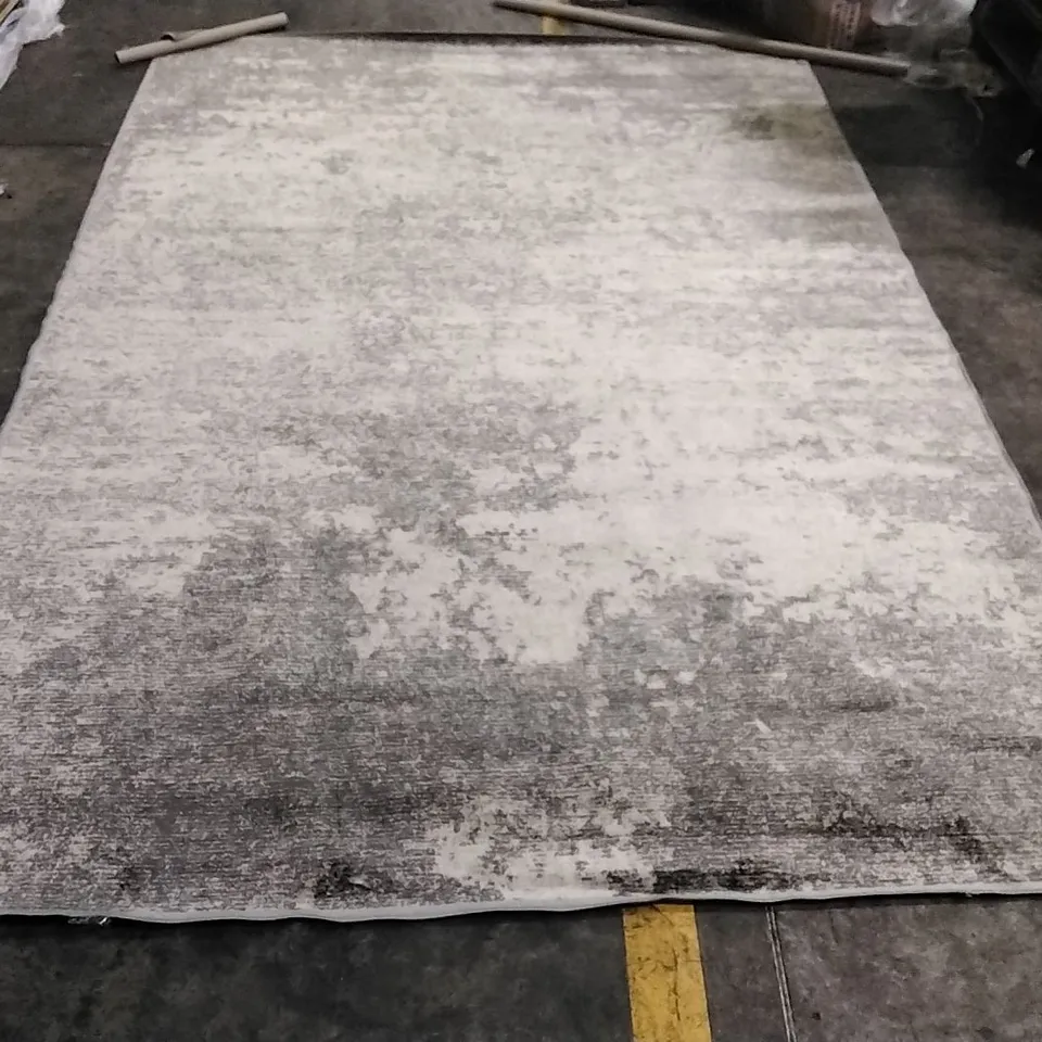 LAKEPORT ABSTRACT VISCOSE AREA RUG APPROXIMATELY 280X200CM 