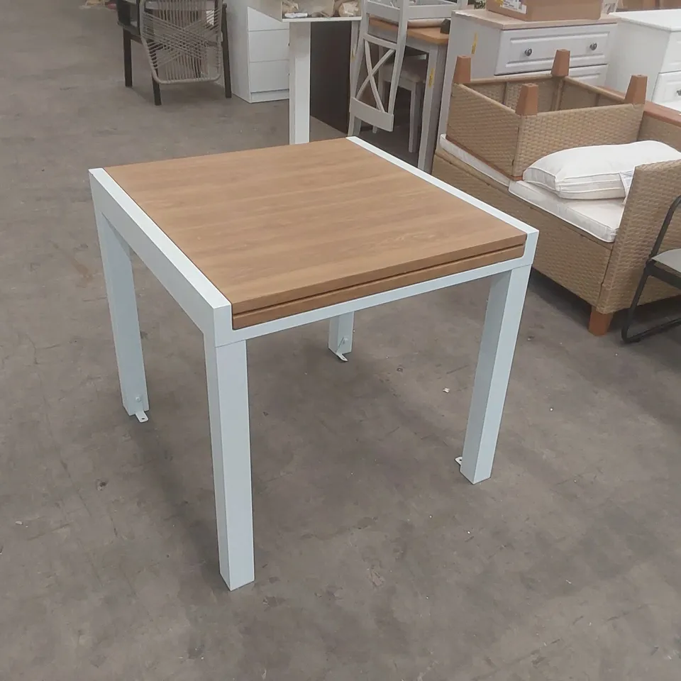 DESIGNER SQUARE DINING TABLE