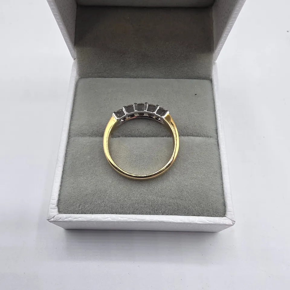 18CT GOLD FIVE STONE HALF ETERNITY RING BAR-SET WITH NATURAL DIAMOND