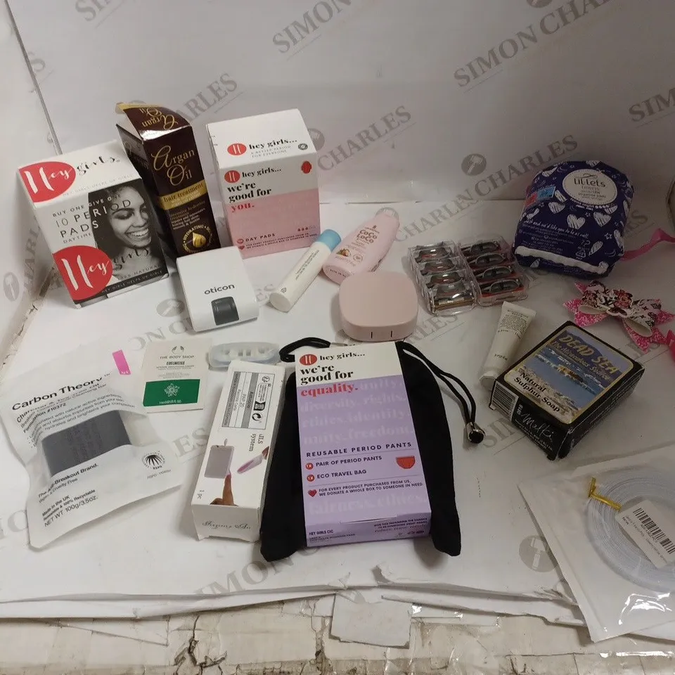 LOT OF APPROX 20 ASSORTED HEALTH AND BEAUTLY- NAIL DIP POWDER RECYCLING SYSTEM, FACIAL CLEANSING BAR,NIACINAMIDE SERUM