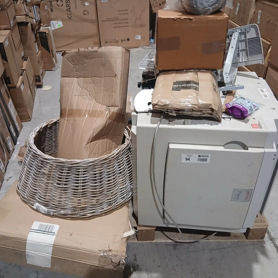 PALLET OF ASSORTED PRODUCTS TO INCLUDE; RICOH PRINTER, CHRISTMAS TREE SKIRT AND FACE MASKS