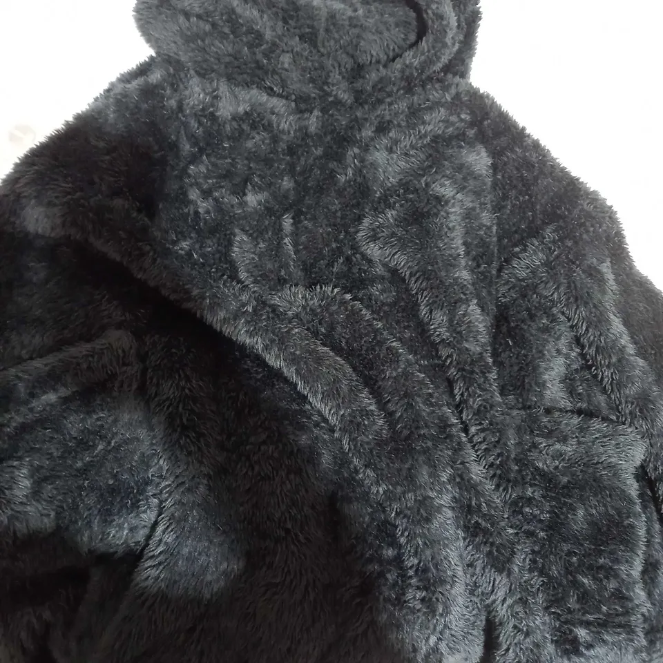 COZEE HOME FLUFFY PONCHO IN BLACK