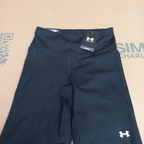 UNDER ARMOUR WOMEN'S MOTION BIKE SHORTS - M