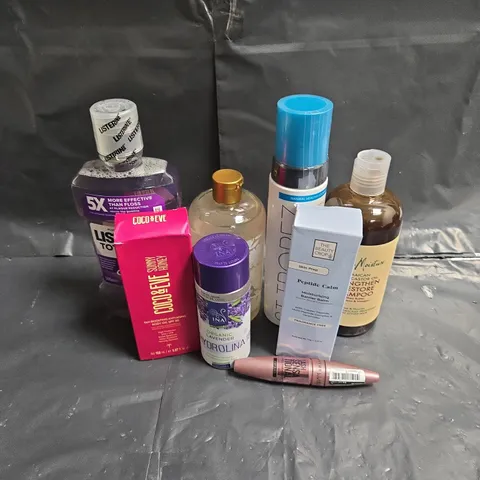 APPROXIMATEY 20 ASSORTED HEALTH AND BEAUTY PRODUCTS TO INCLUDE - ST TROPEZ BRONZING MOUSSE - COC & EVE TAN BOOSTING BODY OIL - LISTERINE MOUTHWASH - ETC