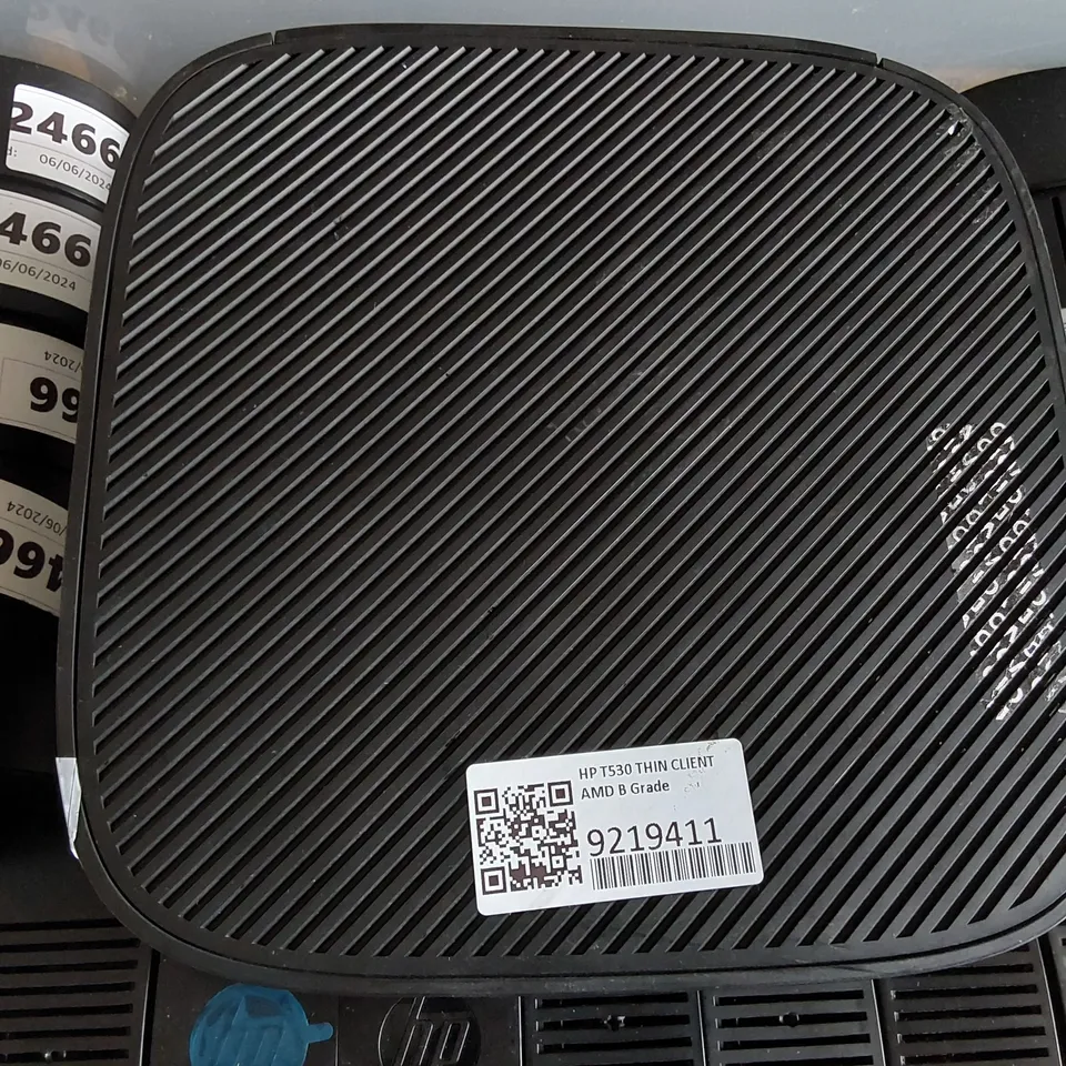 BOX OF APPROXIMATELY 37X HP T530 THIN CLIENTS (1 BOX)