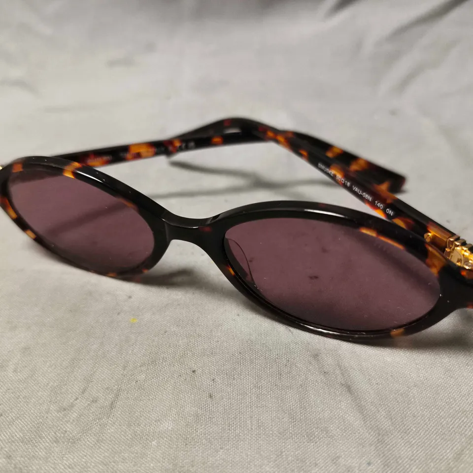 MIU MIU SUNGLASSES SMU04Z, TORTOISHELL FRAME WITH PINK LENSES