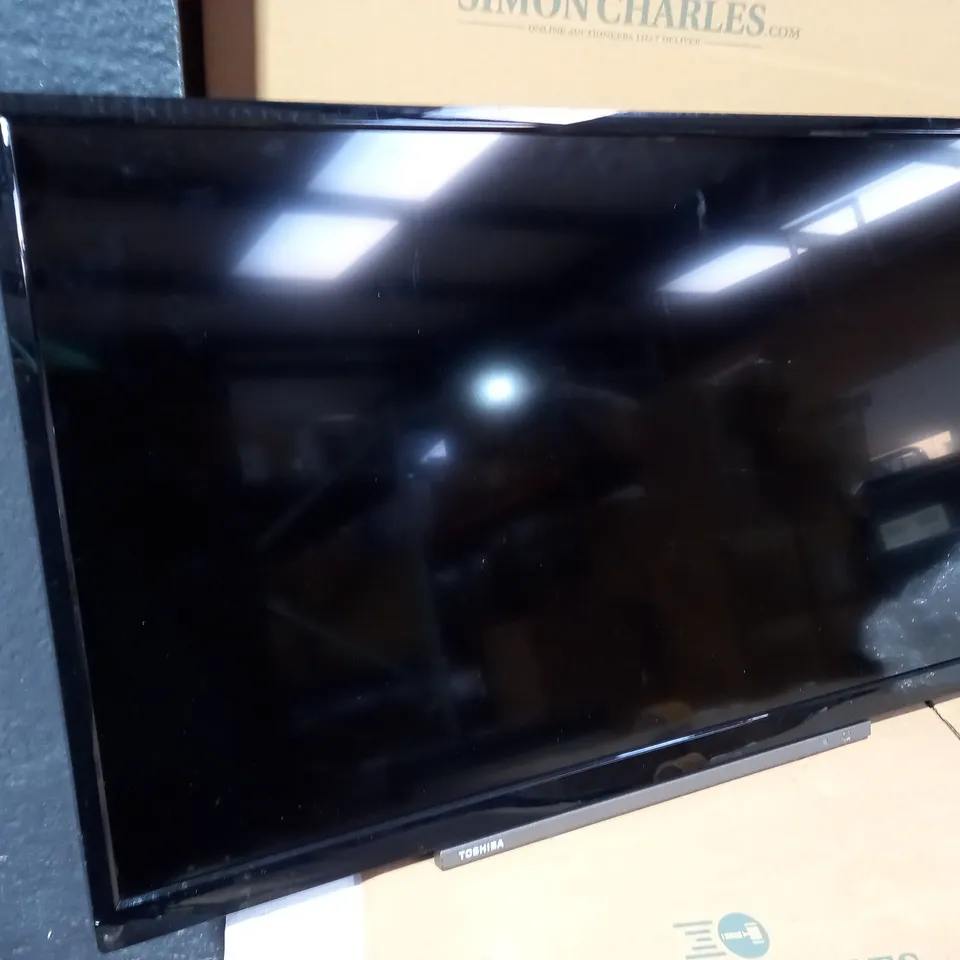 TOSHIBA 32LL3C63DB LED HDR FULL HD 1080P SMART TV