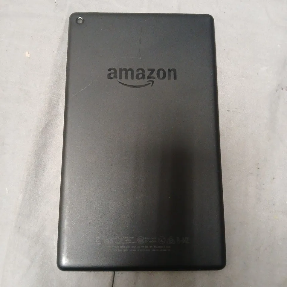 AMAZON FIRE HD 8 TABLET 