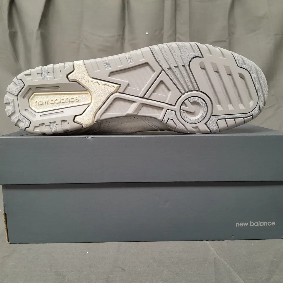 BOXED PAIR OF NEW BALANCE 550 TRAINERS IN WHITE UK SIZE 11
