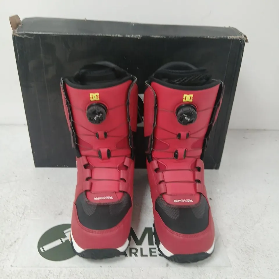 DC SHUKSAN MEN’S SNOWBOARD BOOTS – RACING RED, US 11 (UK 10)