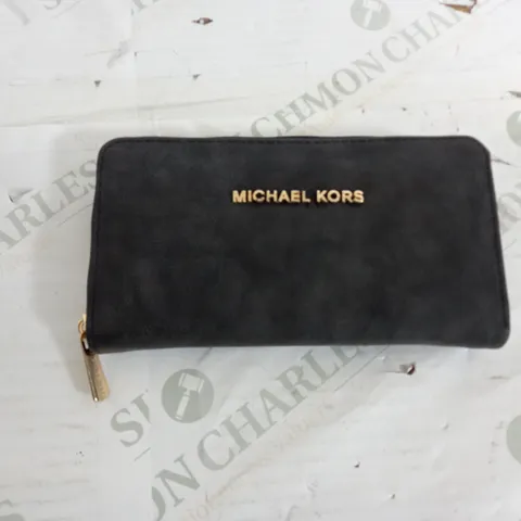 MICHAEL KORS PURSE IN CHARCOAL BLACK