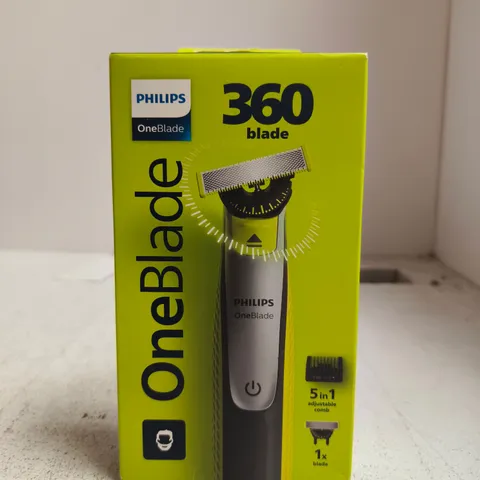 PHILIPS ONEBLADE GROOMING KIT – 360 BLADE, 5-IN-1 COMB, BOXED