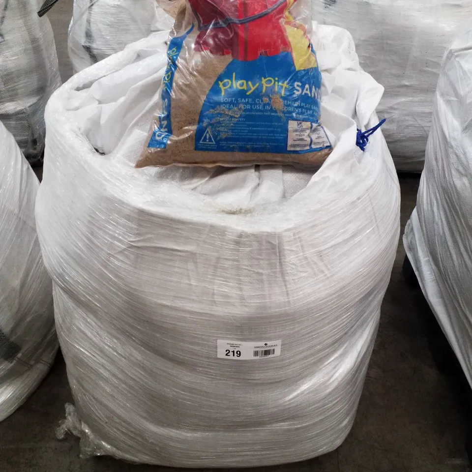 PALLET CONTAINING APPROXIMATELY 35 BAGS OF PLAY SAND