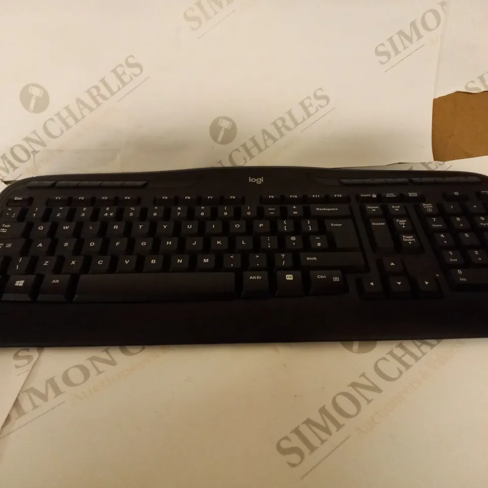LOGITECH KEYBOARD