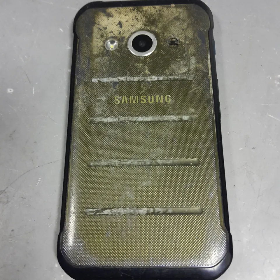 unboxed Samsung mobile phone 