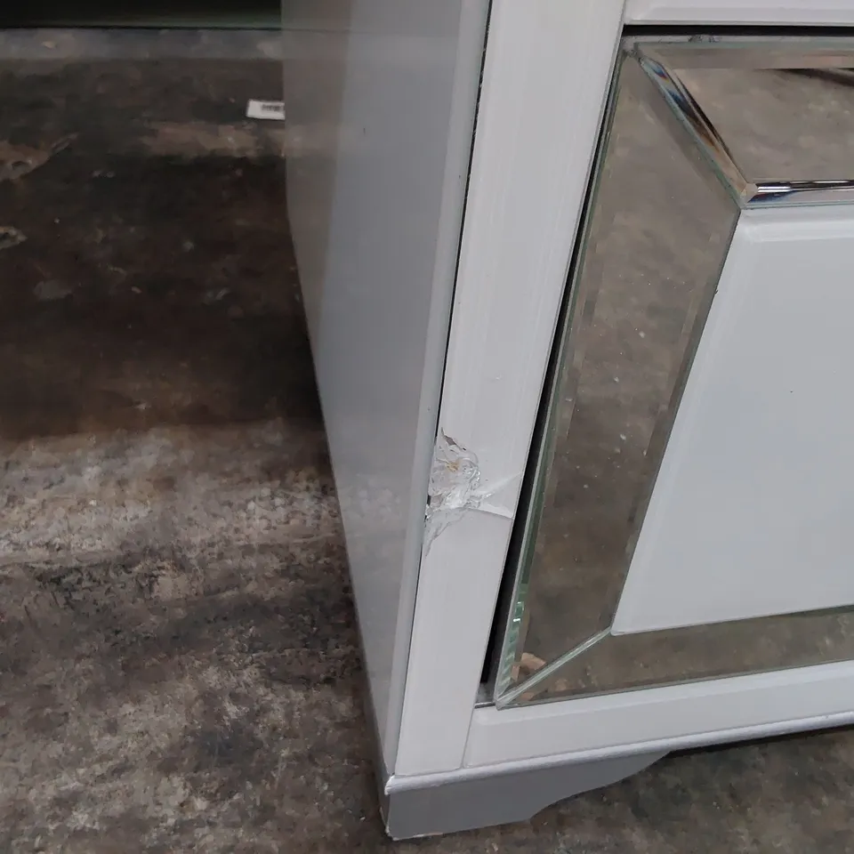 DESIGNER PEDESTAL DRESSING TABLE MIRROR/WHITE GLASS