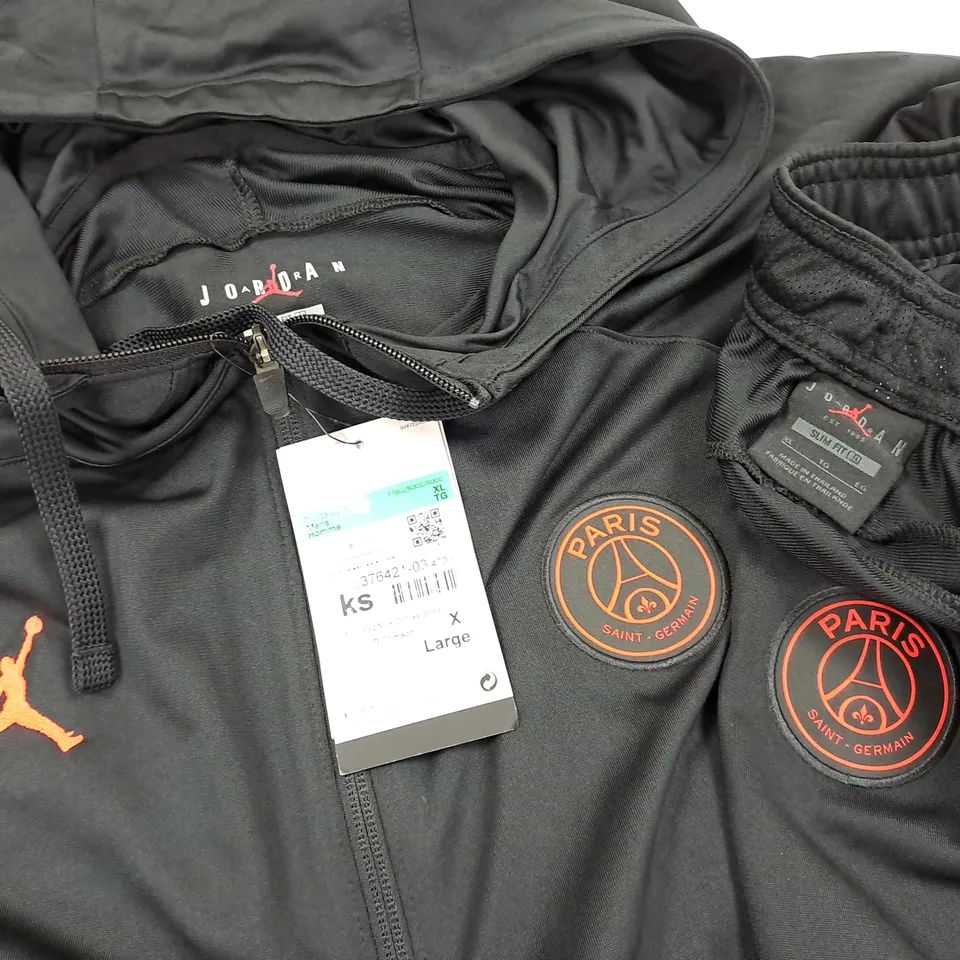 AIR JORDAN PARIS SAINT GERMAIN SLIM FIT TRACKSUIT IN BLACK - XL