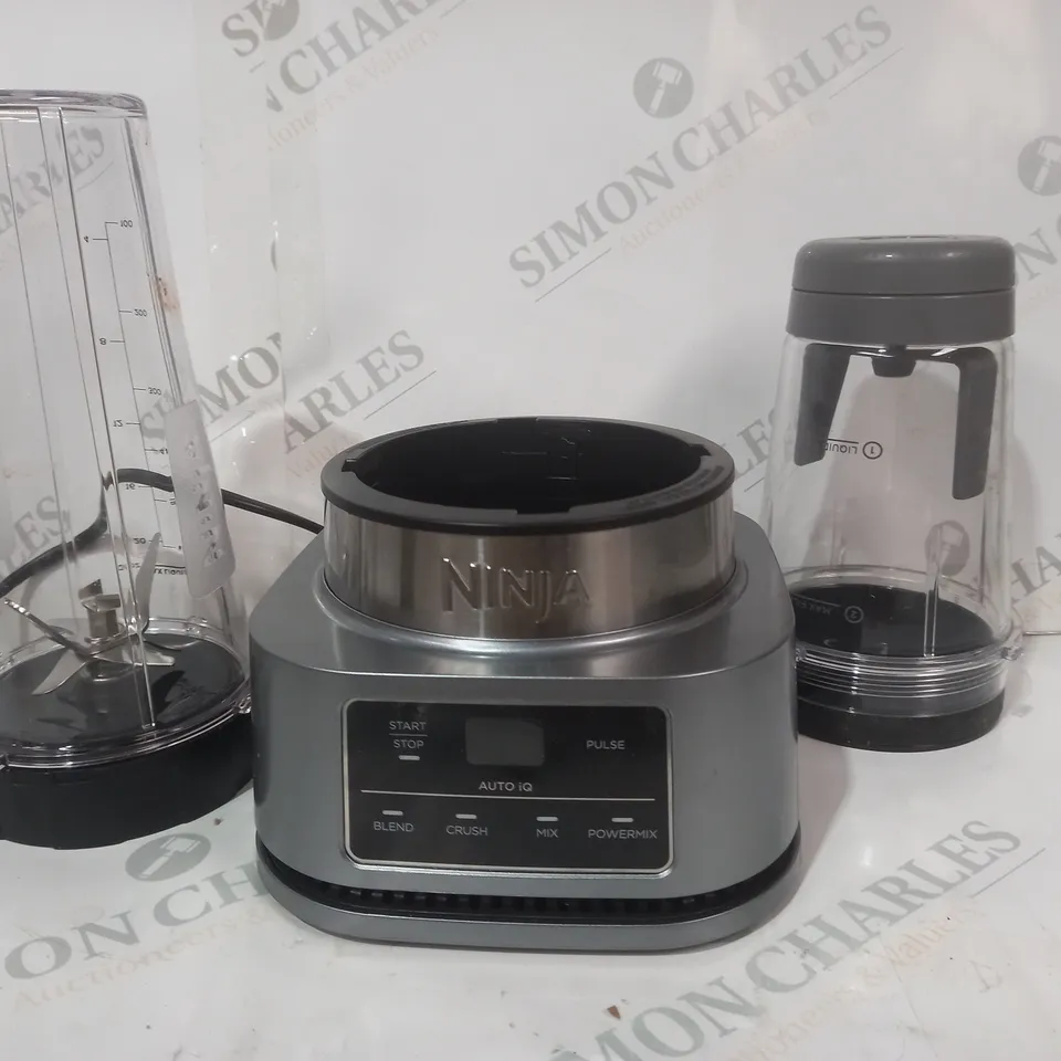 BOXED NINJA BLENDER 2 IN 1 