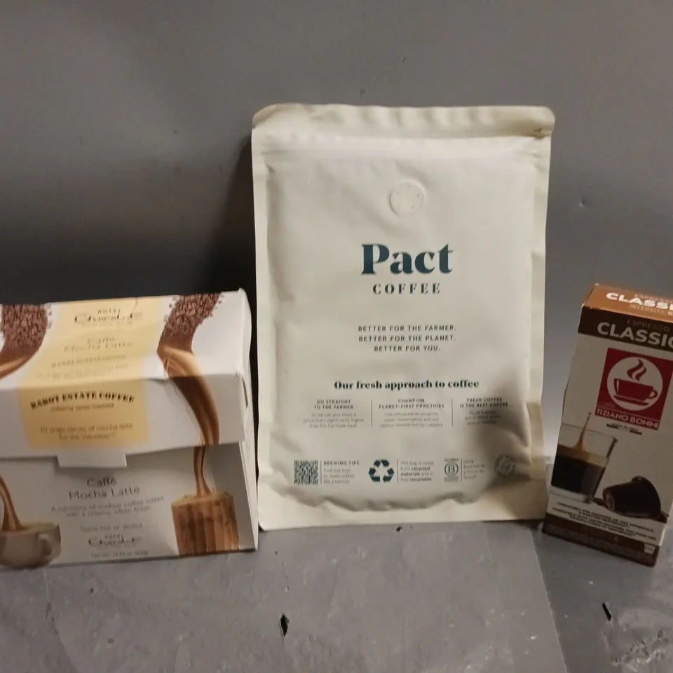 APPROXIMATELY 10 ASSORTED COFFEE & TEA PRODUCTS TO INCLUDE ESPRESSO CLASSICO PODS, PACT COFFEE HOUSE COFFEE (250g), BOXED HOTEL CHOCOLAT CAFFE MOCHA LATTE (10 SERVINGS), ETC