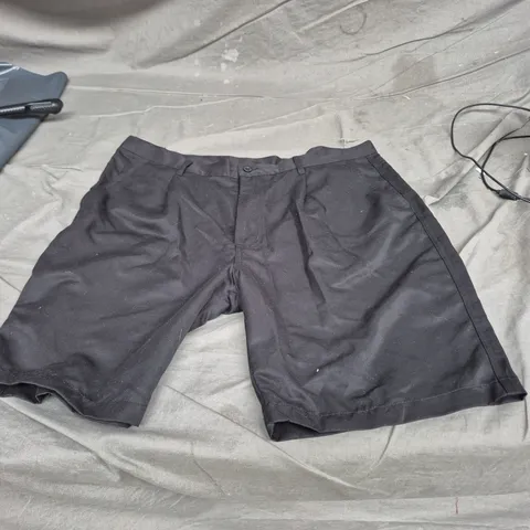 DONNAY BLACK MEN'S SHORTS – SIZE XL