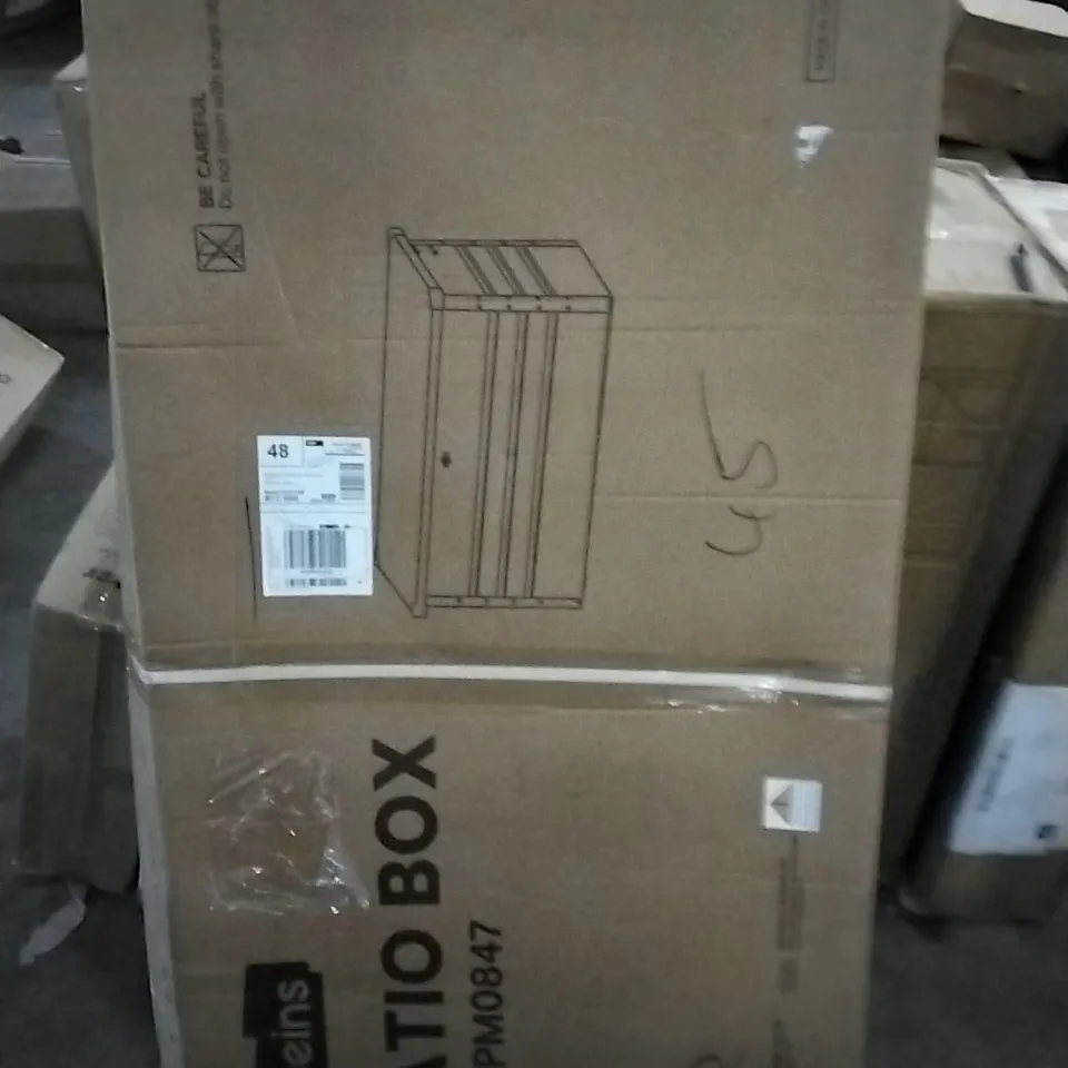 BOXED BREEINS PATIO BOX PM0847