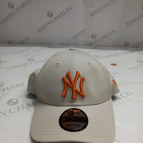 NEW YORK YANKEES BASEBALL CAP