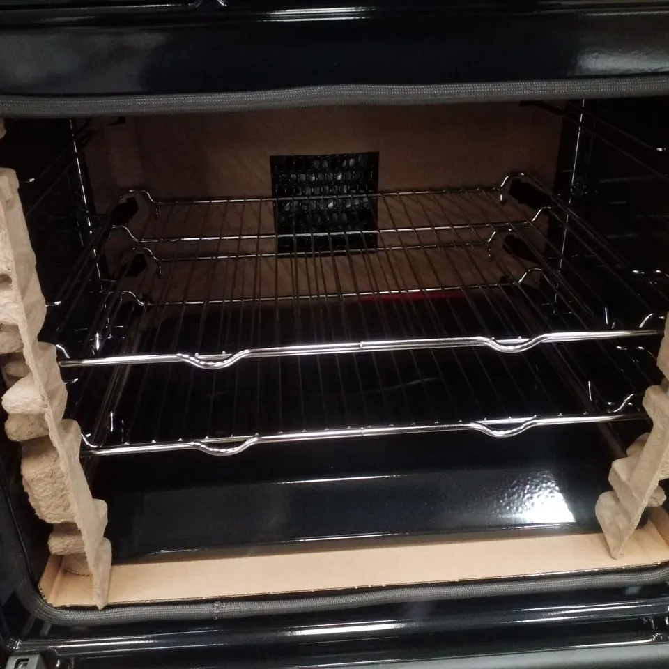 NEFF N30 B2DCG7AK3B 60CM BUILT IN ELECTRIC SINGLE OVEN WITH PYROLYTIC CLEANING - BLACK