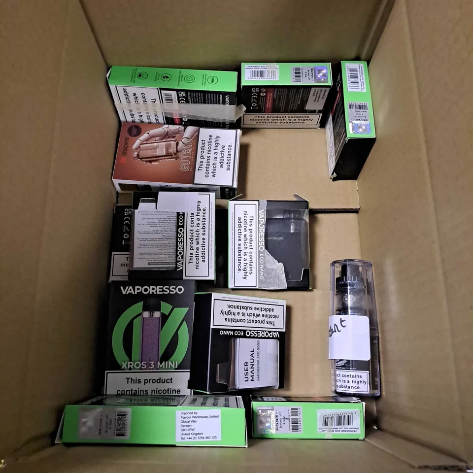 APPROXIMATELY 20 VAPES & E-CIGARETTES TO INCLUDE VOOPOO DRAG M100S, VAPORESSO XROS 3 MINI, VOOPOO DRAG 4 ETC