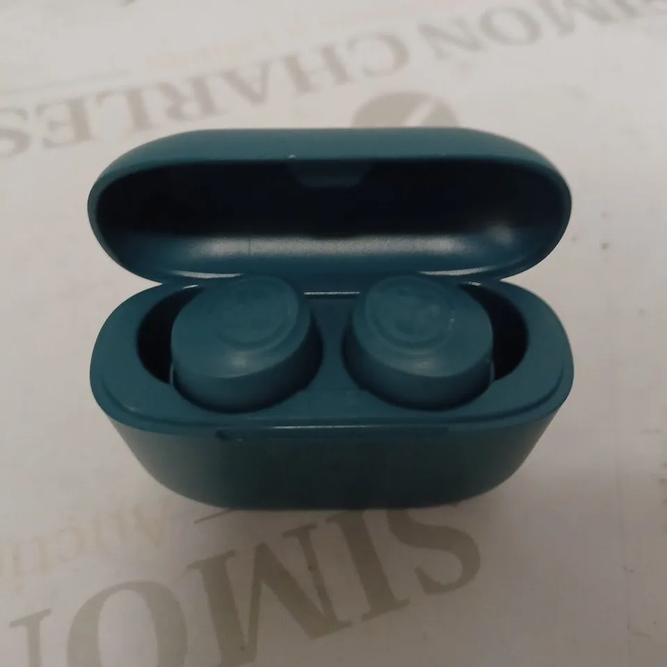 JLAB EARPHONES GREEN
