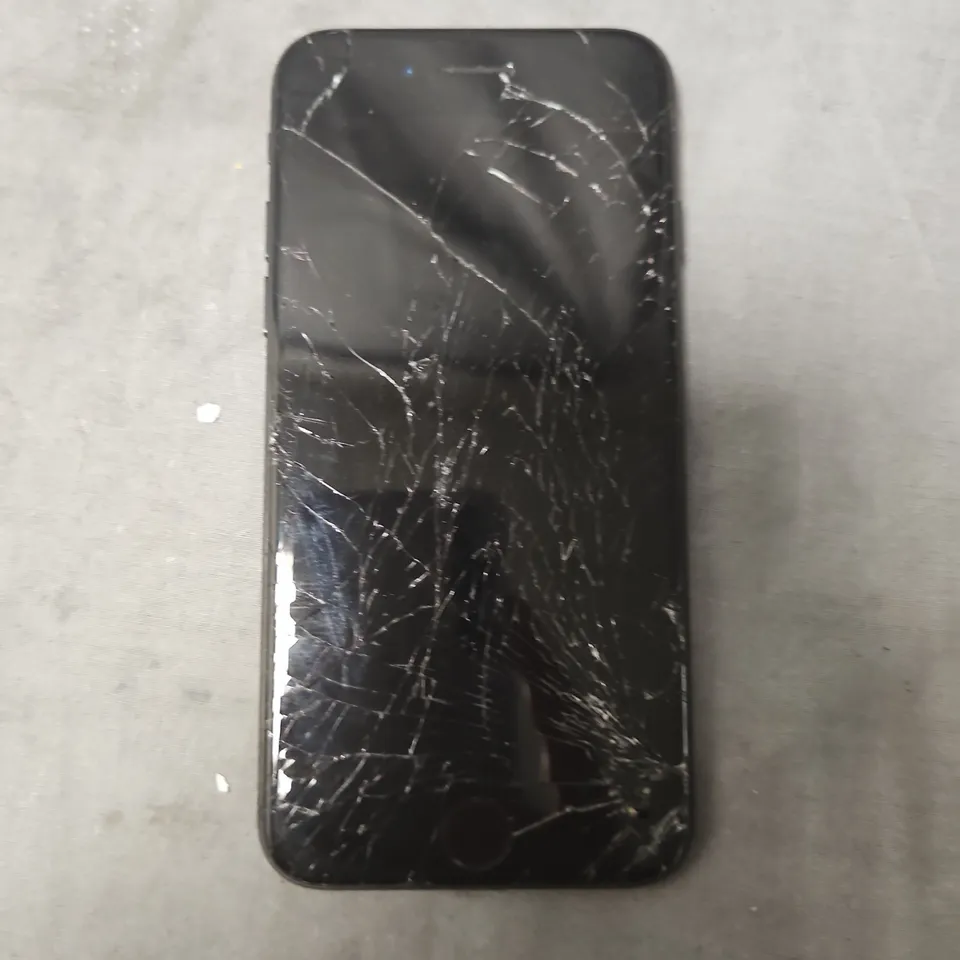 apple iphone 7 (a1778)