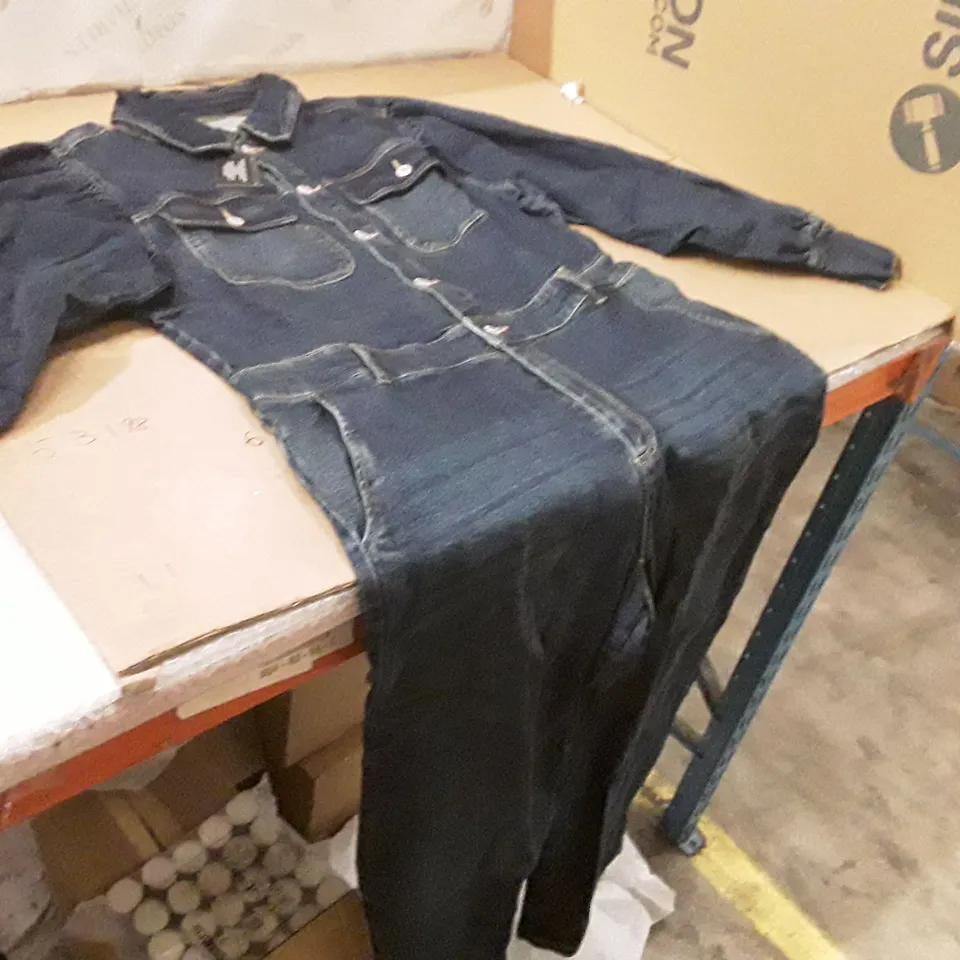 BOXED BRAND NEW JDWILLIAMS DENIM JUMPSUIT SIZE 16 INDIGO COLOUR APPROXIMATELY 6 PIECES