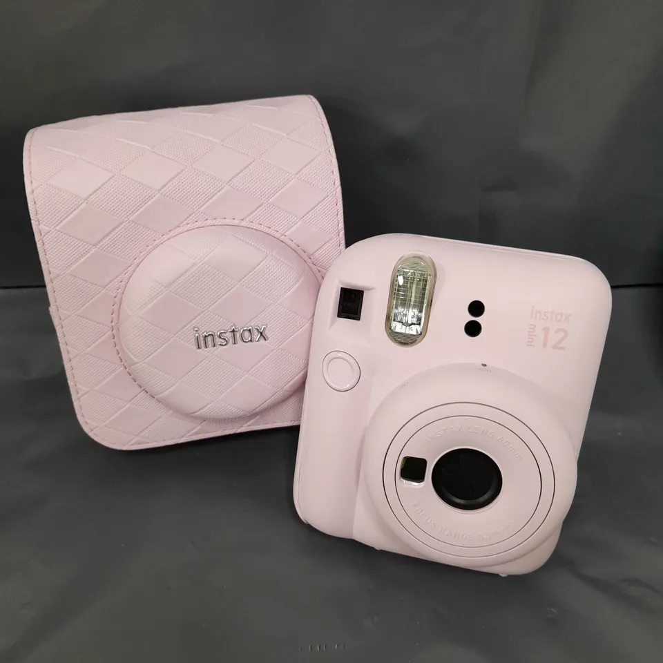 BOXED FUJIFILM INSTAX MINI 12 INSTANT CAMERA - PINK 