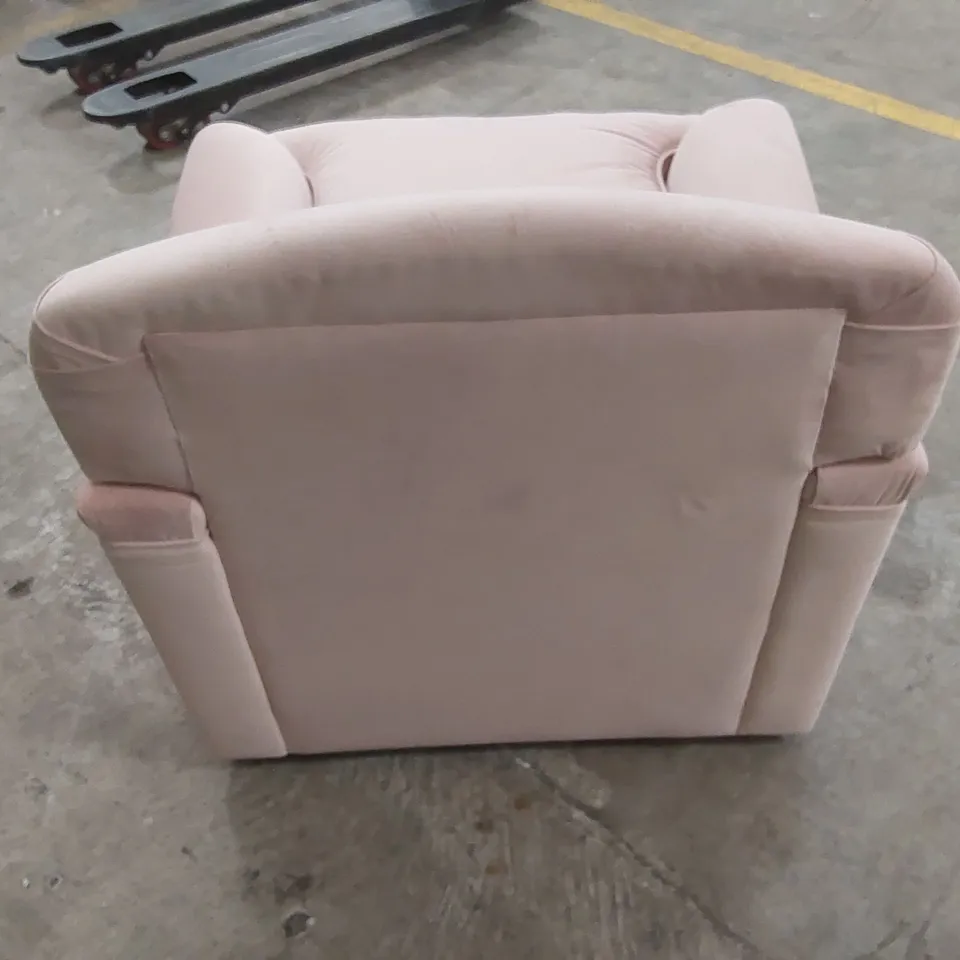 QUALITY DESIGNER THE APPLEDOE ARMCHAIR - PETAL VELVET