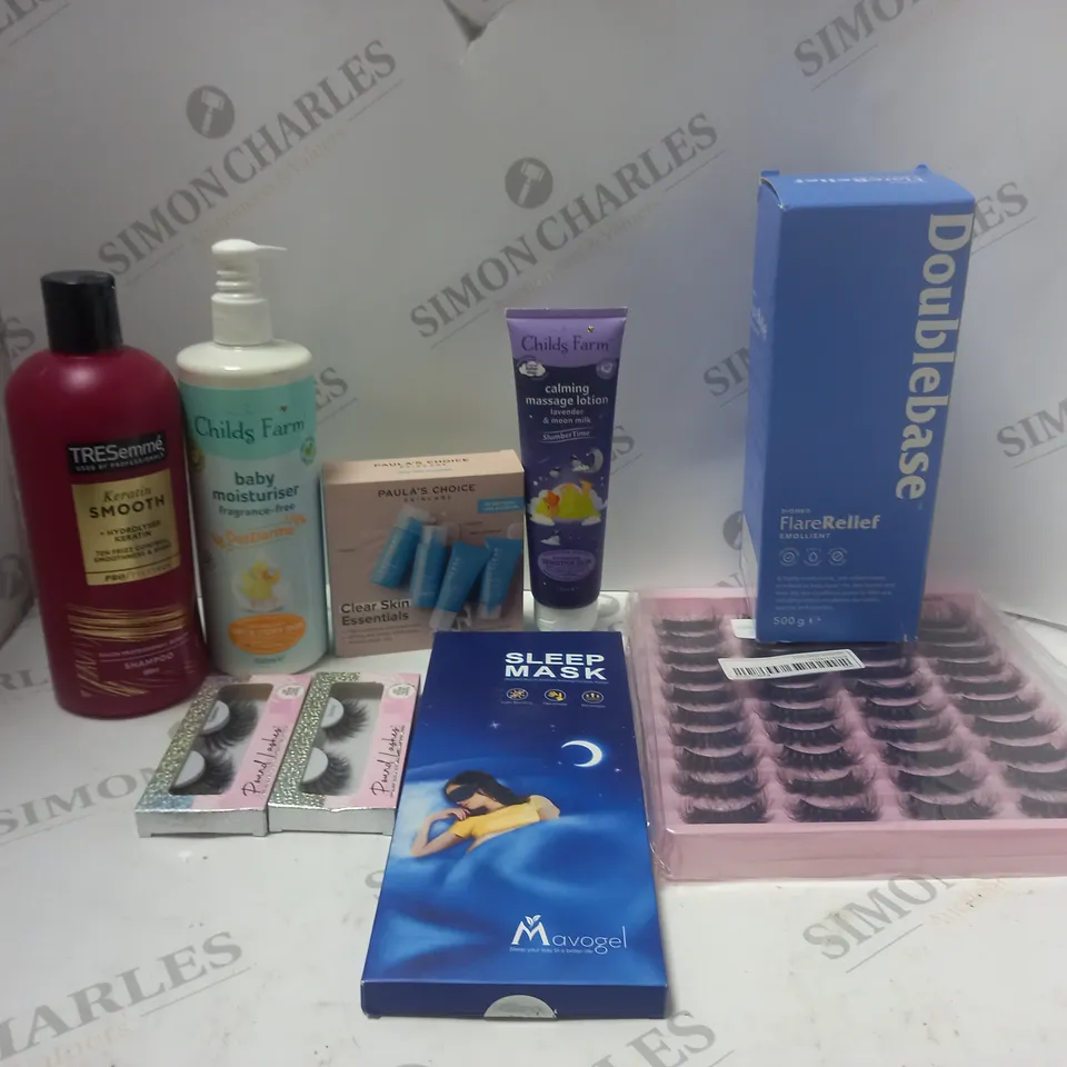 LOT OF ASSORTED COSMETIC ITEMS TO INCLUDE DOUBLEBASE, TRESEMME AND SLEEPING MASK 