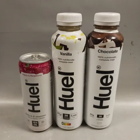 APPROXIMATELY 15 HUEL COMPLETE MEAL DRINKS IN VARIOUS FLAVOURS - COLLECTION ONLY