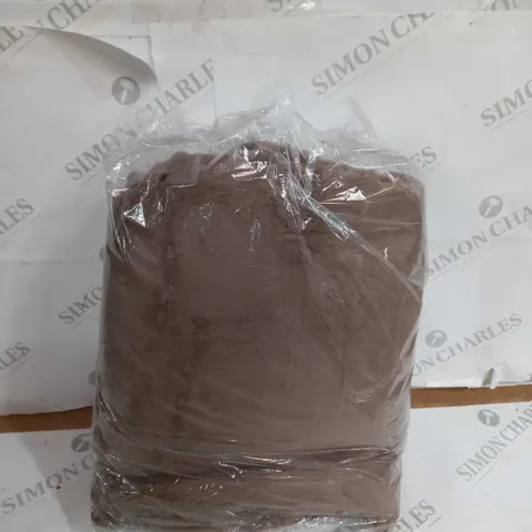 BOXED COZEE HOME VELVET SOFT HEAT THROW IN DARK TAUPE