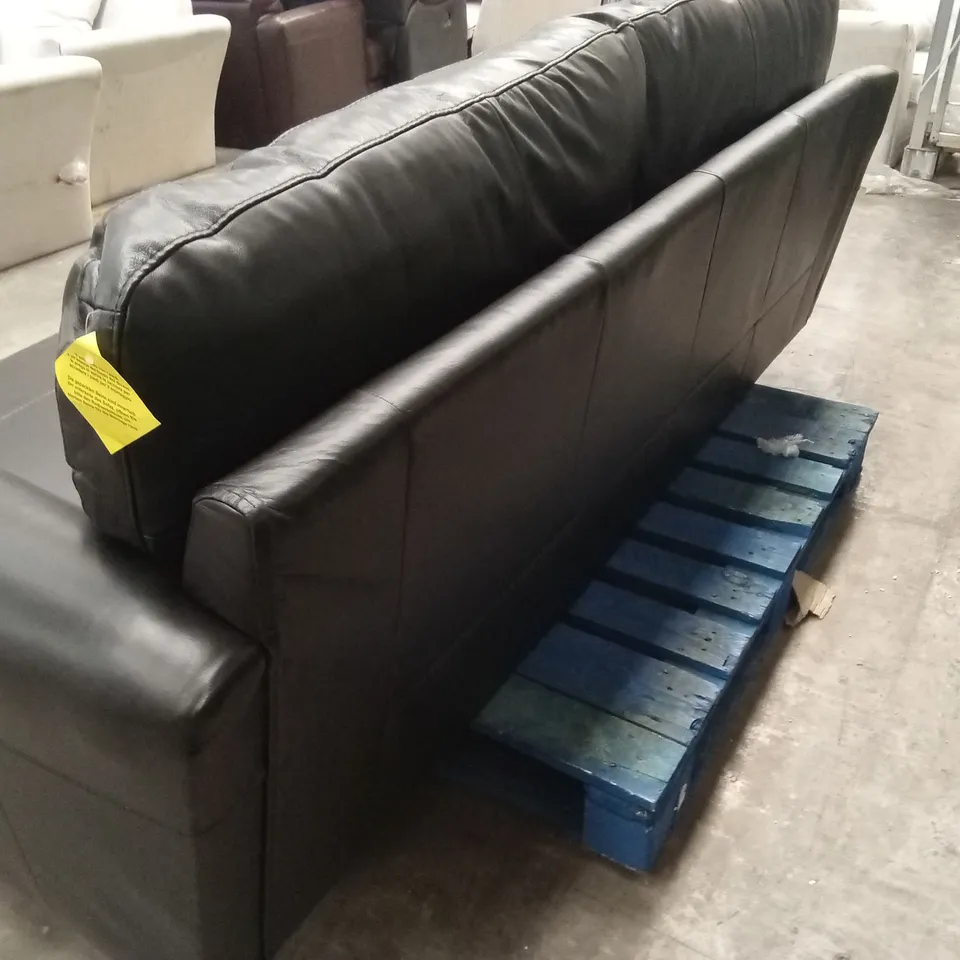 BAILEY 4 SEATER LEATHER SOFA RRP £749