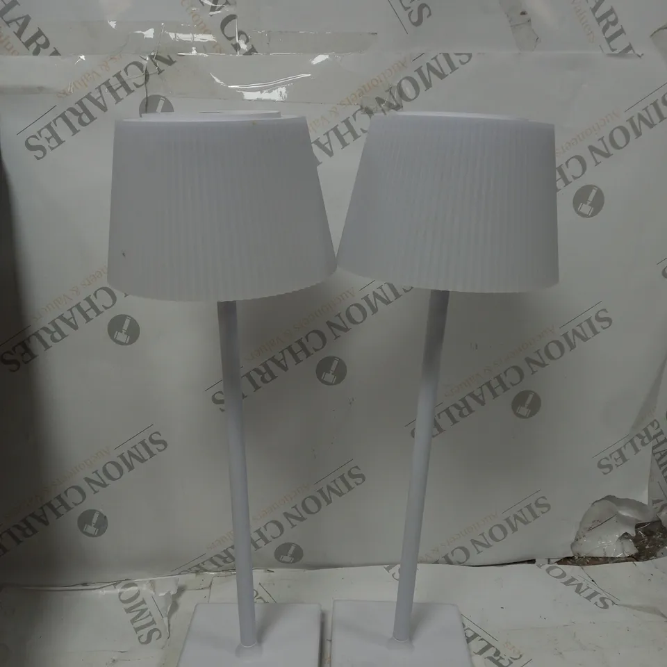 BOXED SFIXX SET OF 2 INDOOR OUTDOOR TOUCH TABLE LIGHTS - WHITE