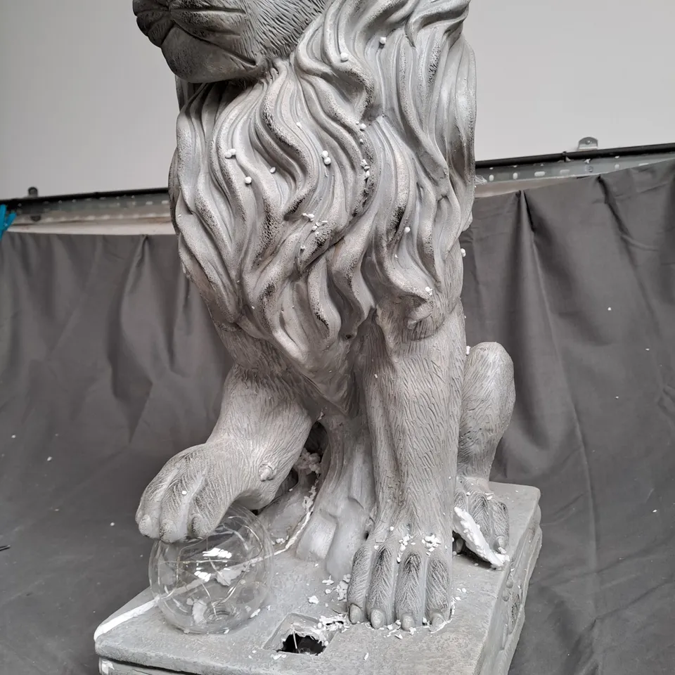 OUTLET MY GARDEN STORIES LION SCULPTURE - collection only